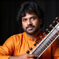 Professional sitar artist and classical Indian music specialist